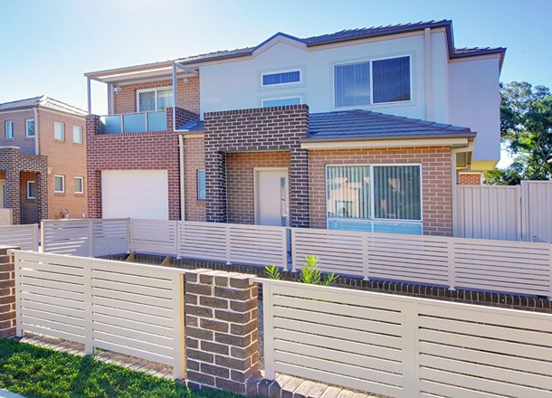 2/7-9 Magowar Road, Pendle Hill NSW 2145