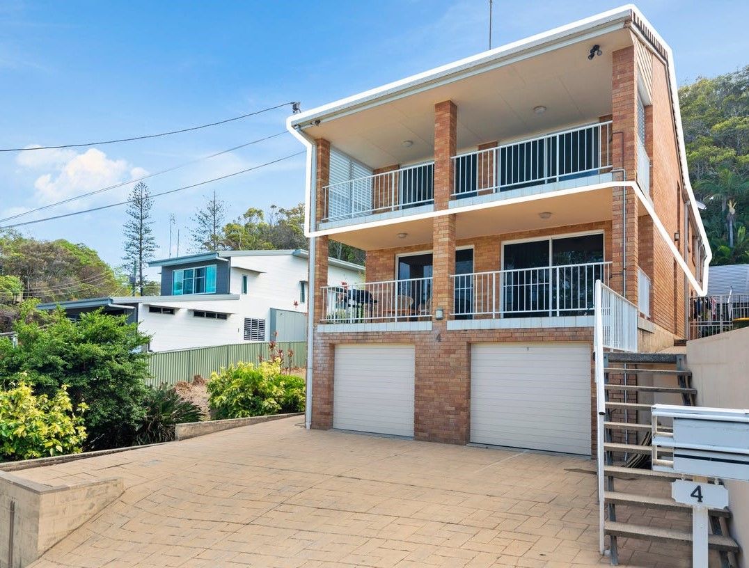 2 bedrooms Apartment / Unit / Flat in 1/4 Barker Street CURRUMBIN QLD, 4223