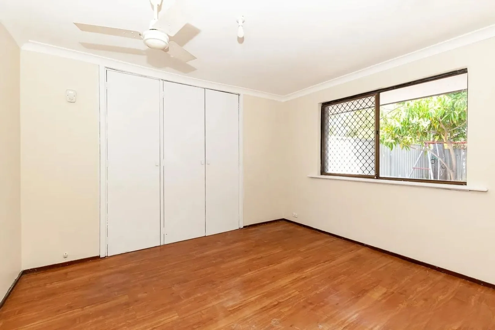 Additional image 14 of 4 Forest Ct, Armadale WA 6112