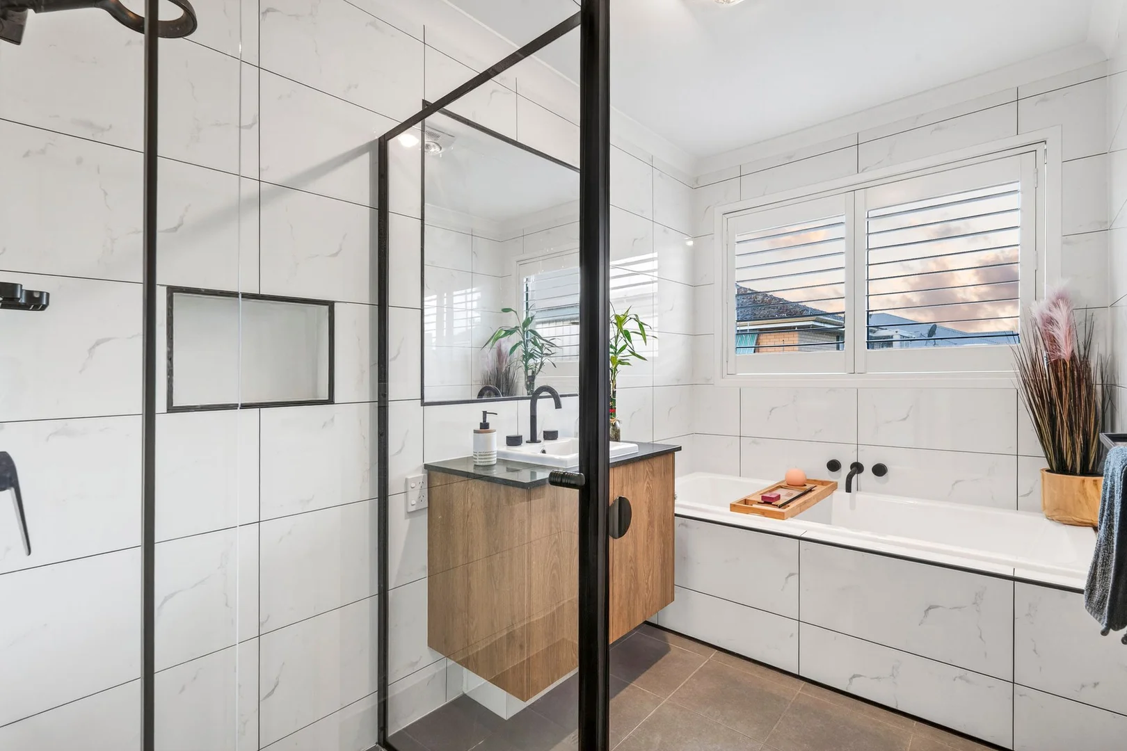 Additional image 25 of 5 Stirling Street, Cobden VIC 3266