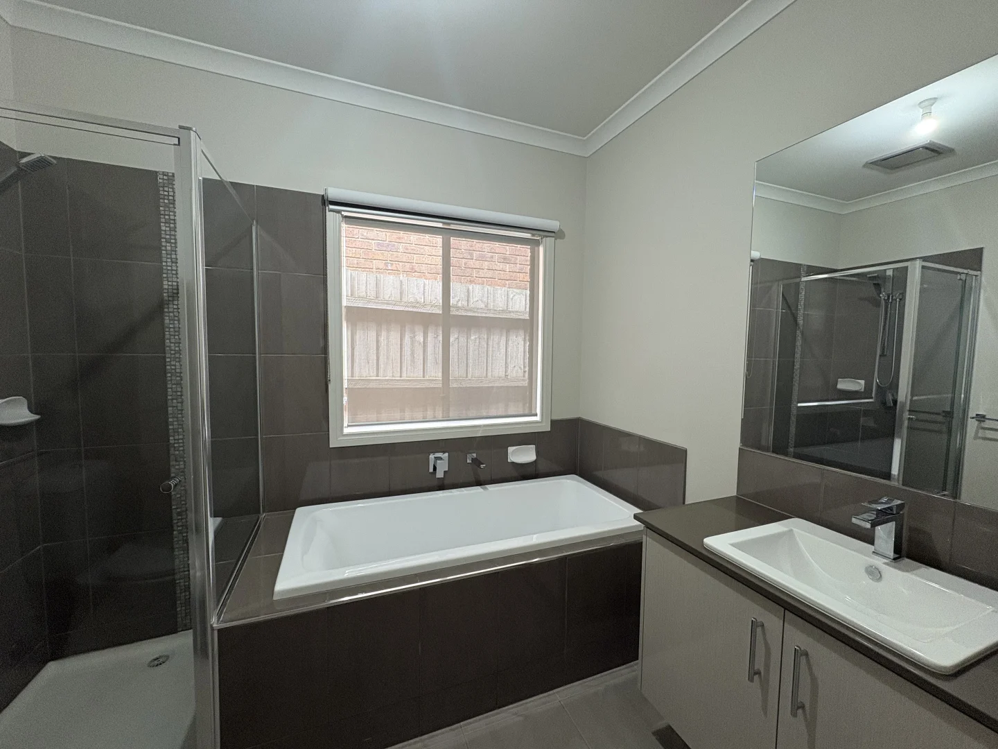 Additional image 10 of 2/125 Fordholm Road, Hampton Park VIC 3976