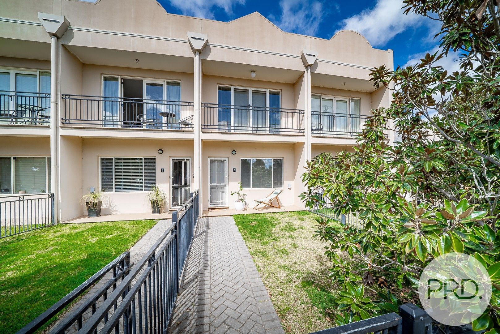 2 bedrooms Apartment / Unit / Flat in 2/20 Travers St WAGGA WAGGA NSW, 2650