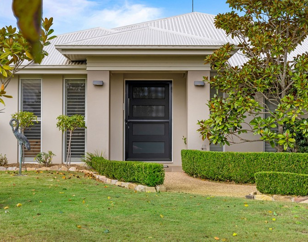 10 Fallon Drive, Middle Ridge QLD 4350