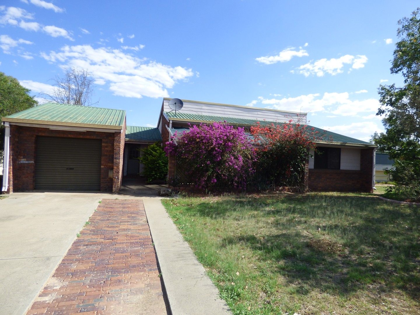 4 bedrooms House in 50 Taylor Street ROMA QLD, 4455