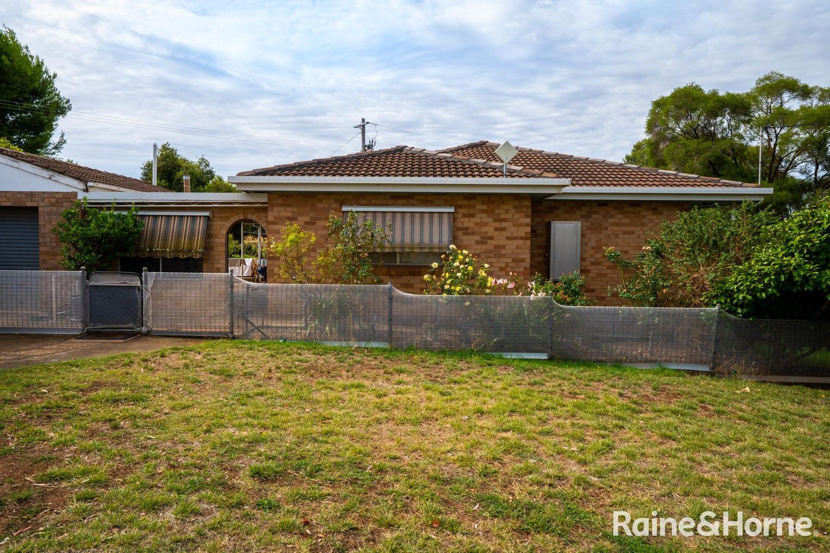 167 Becks Lane, Gobbagombalin NSW 2650 - House For Rent | Domain