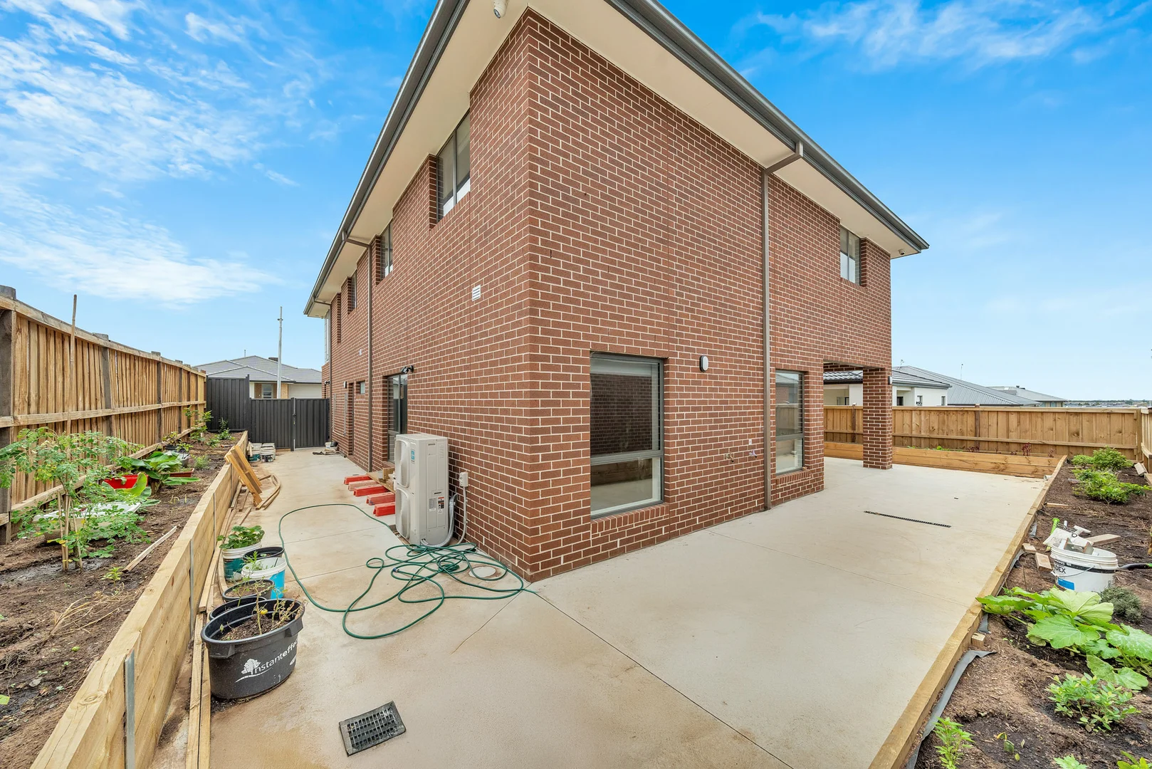 Additional image 24 of 47 Winfred Dr, Mambourin VIC 3024