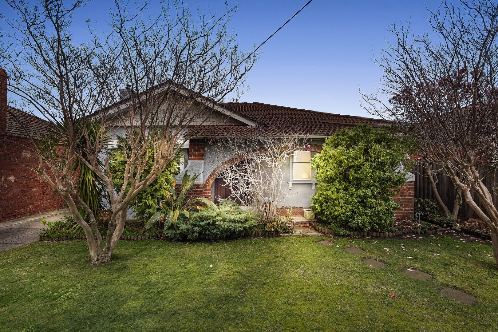 24 Euston Road, Hughesdale VIC 3166, Image 0