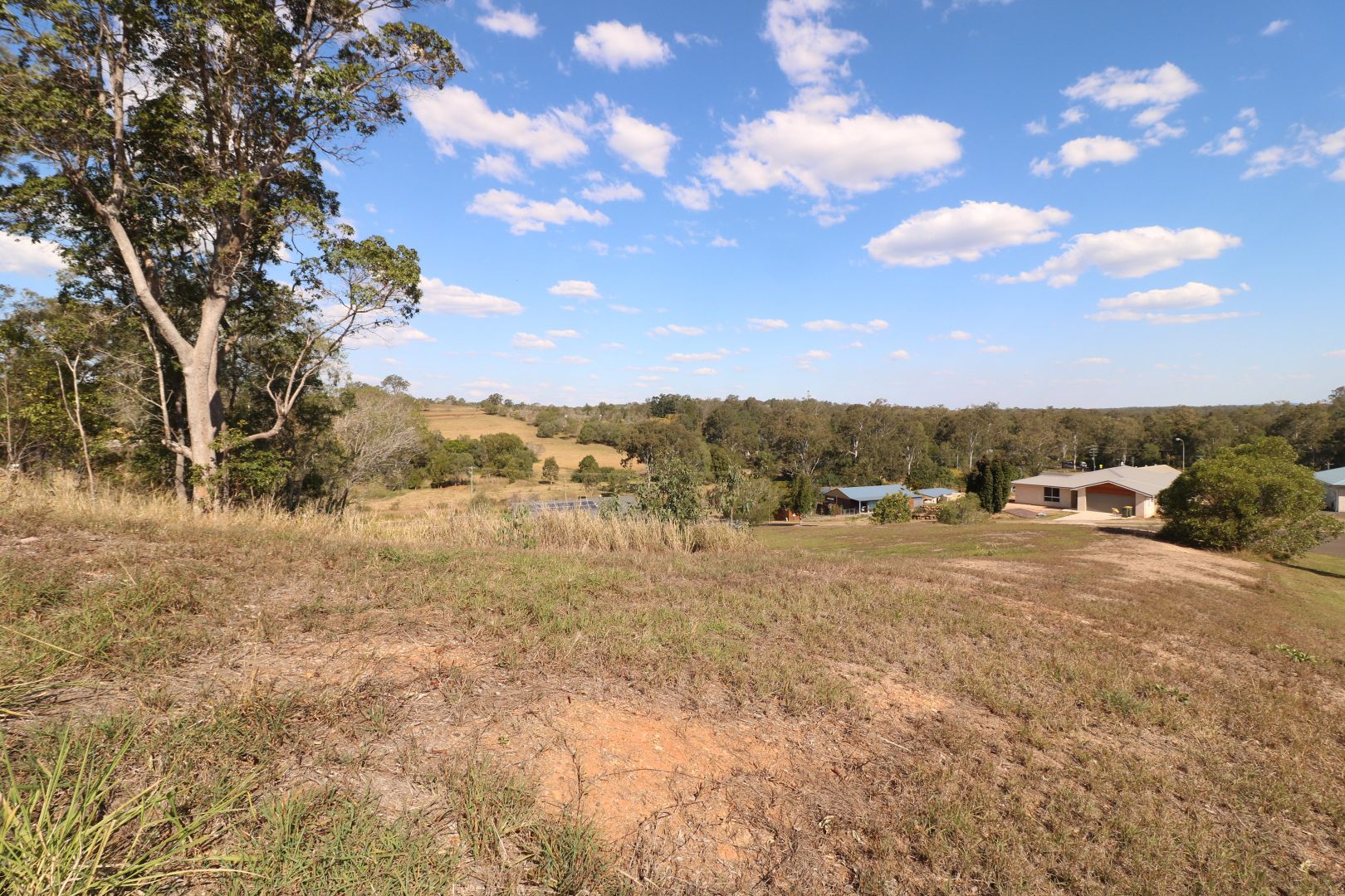 4 Sanctuary Court, Apple Tree Creek QLD 4660, Image 2