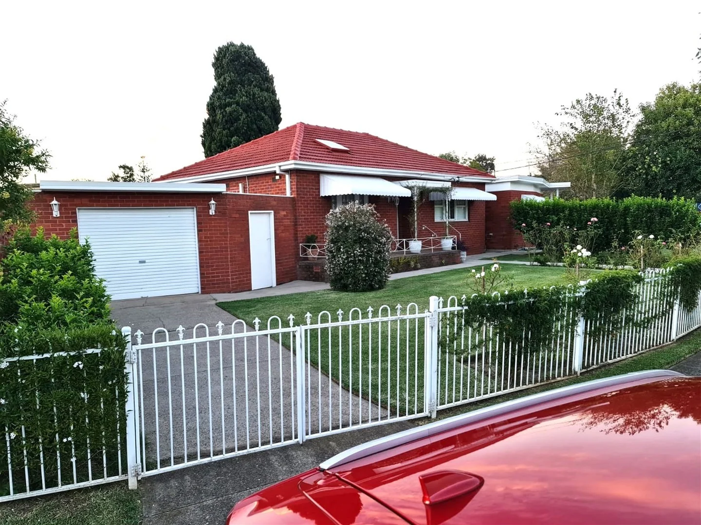 1 CARNATION AVE, Old Guildford NSW 2161