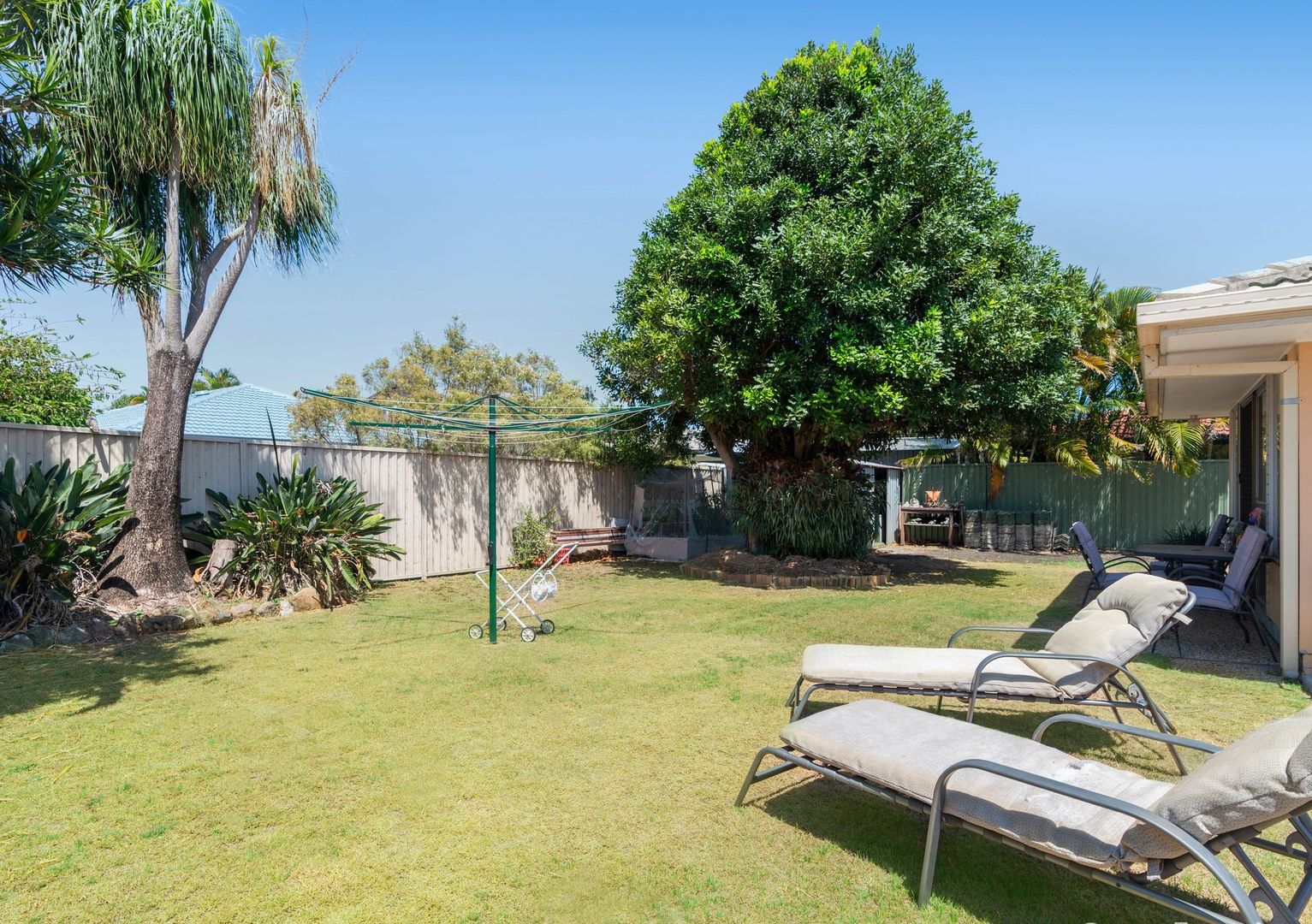 49 Coolibah Drive, Palm Beach QLD 4221, Image 2