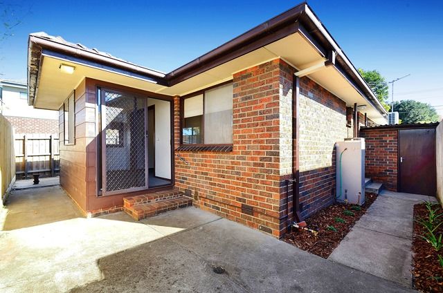 2 bedrooms Apartment / Unit / Flat in 4/74 Collins Street MENTONE VIC, 3194
