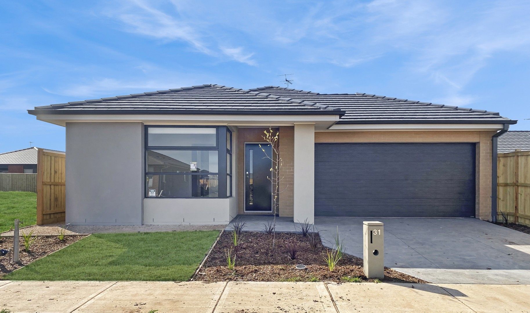4 bedrooms House in 31 Mervyn Way MAMBOURIN VIC, 3024