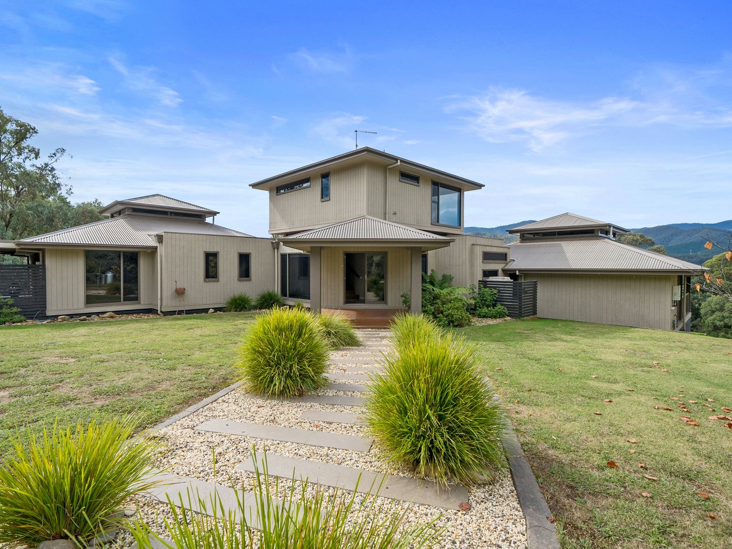 199 Hughes Lane, Eurobin VIC 3739, Image 2