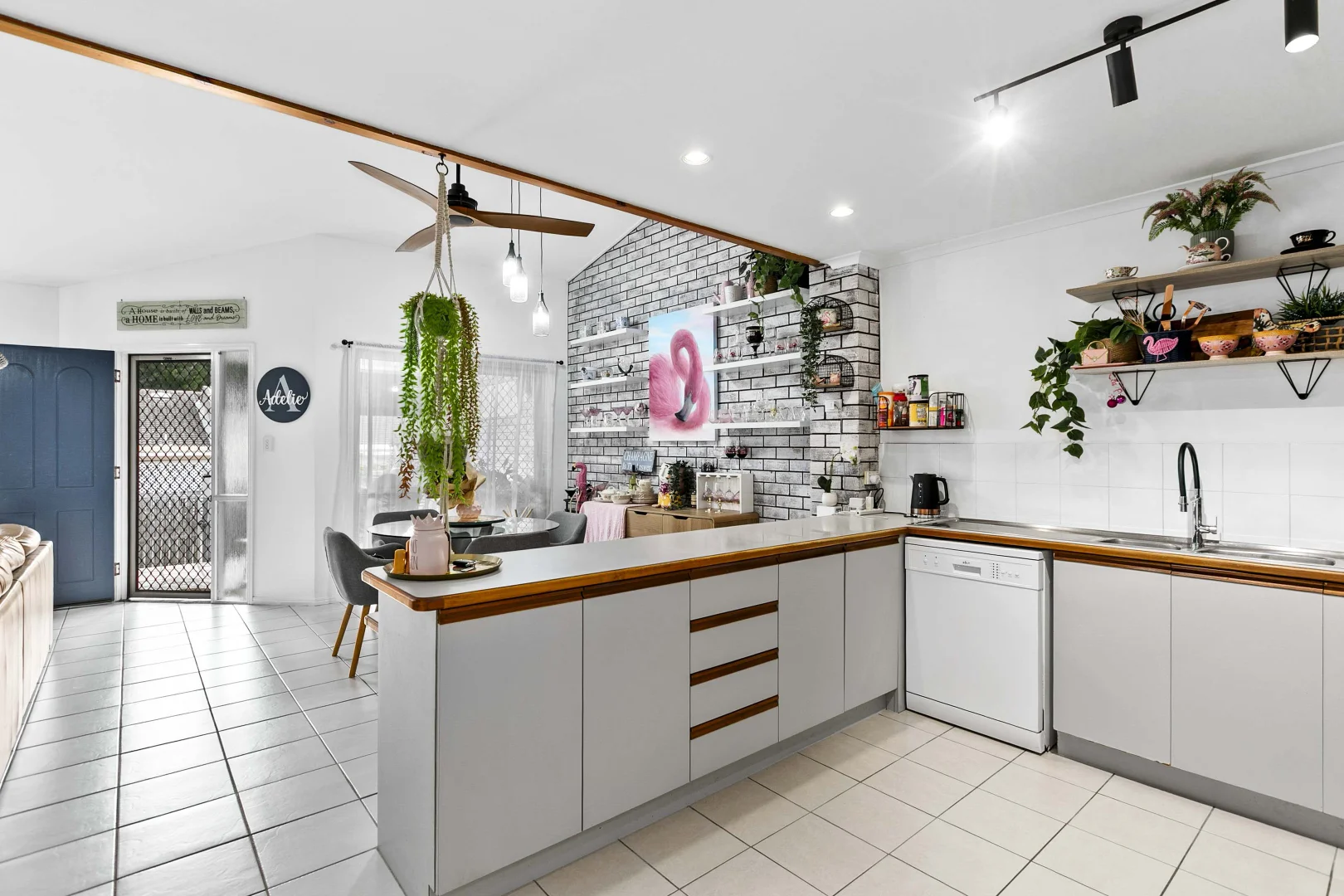 Additional image 6 of 13/272 Torquay Terrace, Torquay QLD 4655