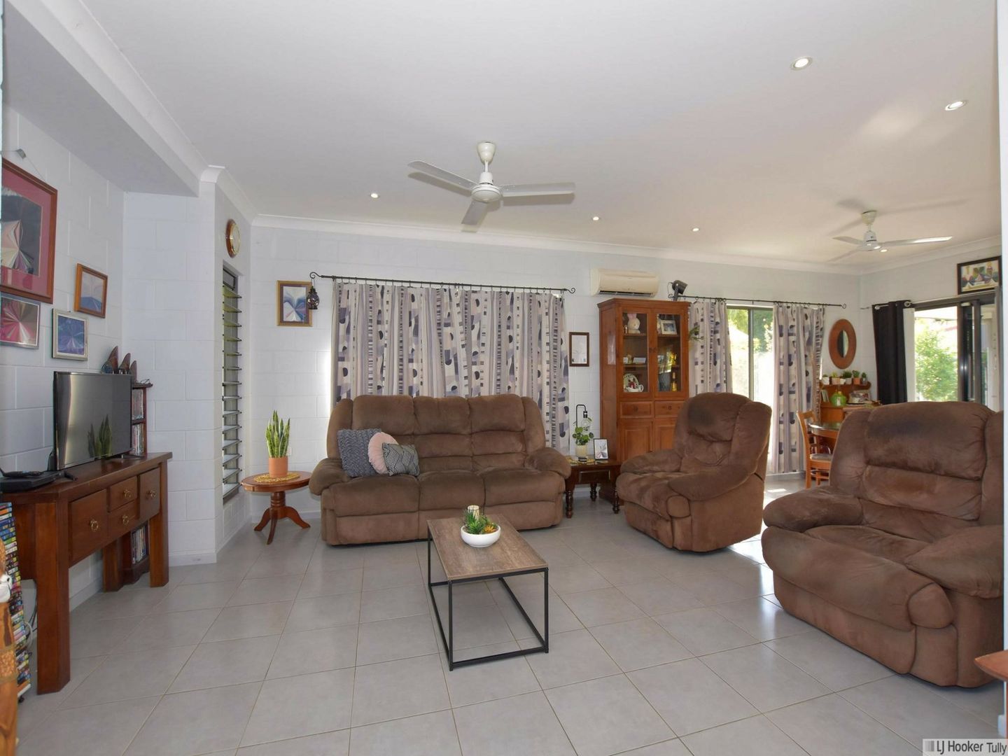 12 Muir Street, Tully Heads QLD 4854, Image 2