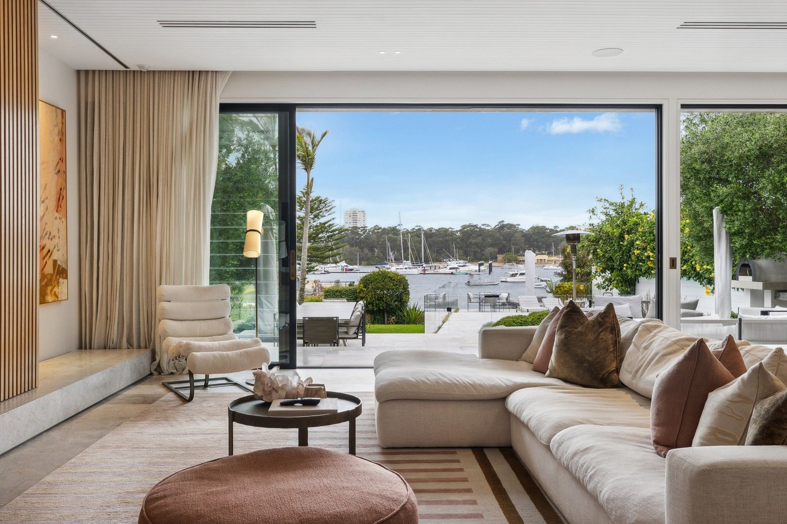 5 bedrooms House in 16a Kurramatta Place CRONULLA NSW, 2230