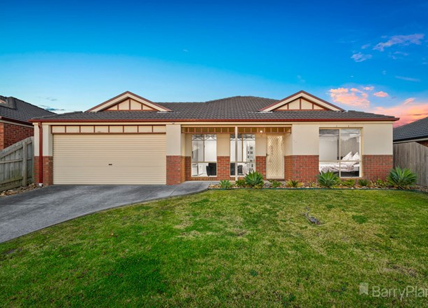 10 Redfern Way, Pakenham VIC 3810