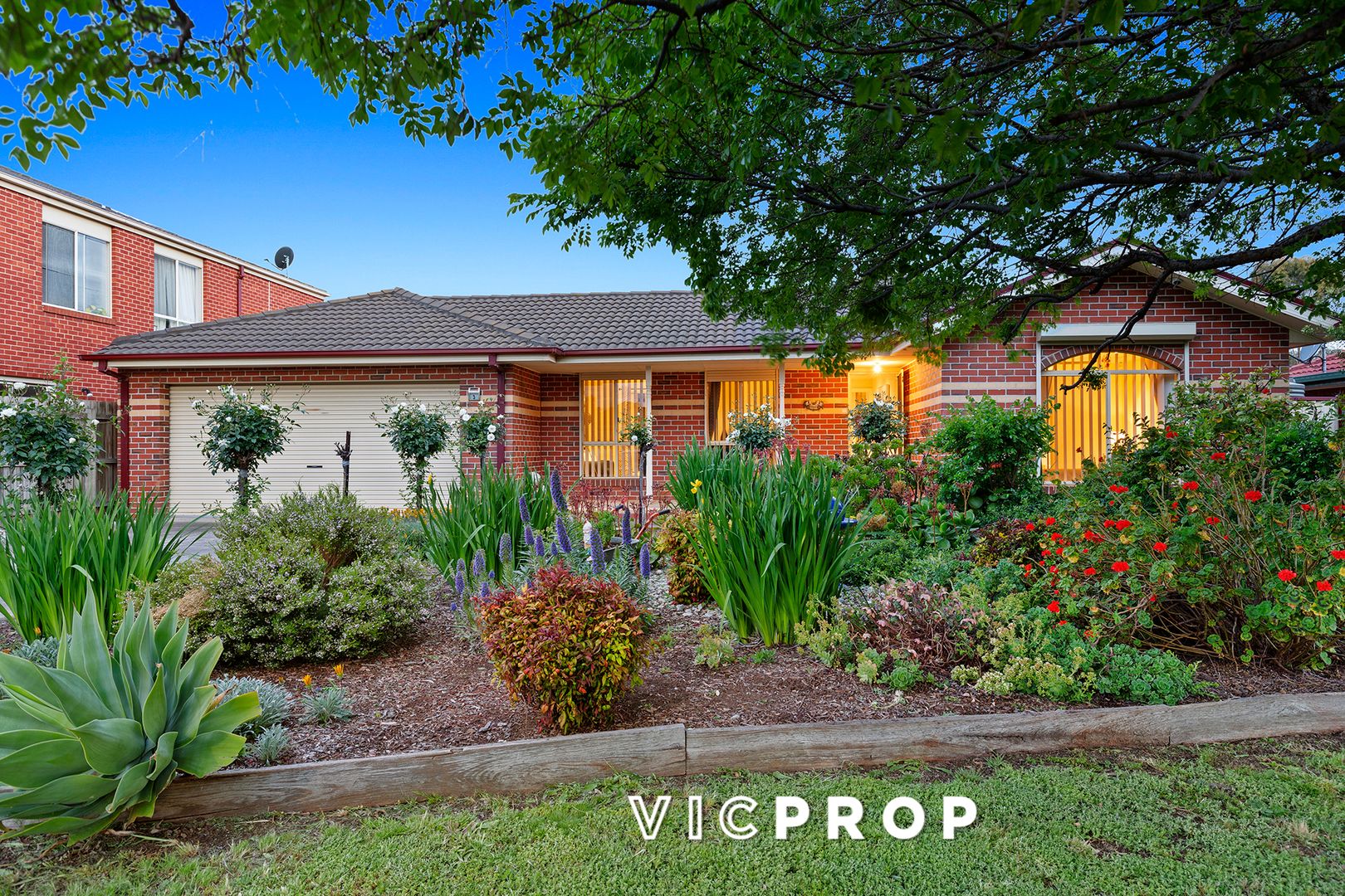 3 Kenross Close, Point Cook VIC 3030