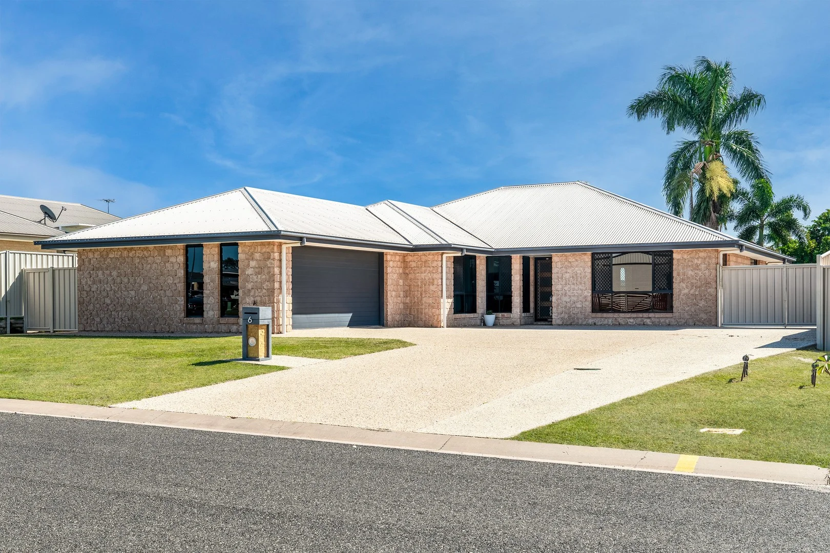 6 Wright Street, Emerald QLD 4720