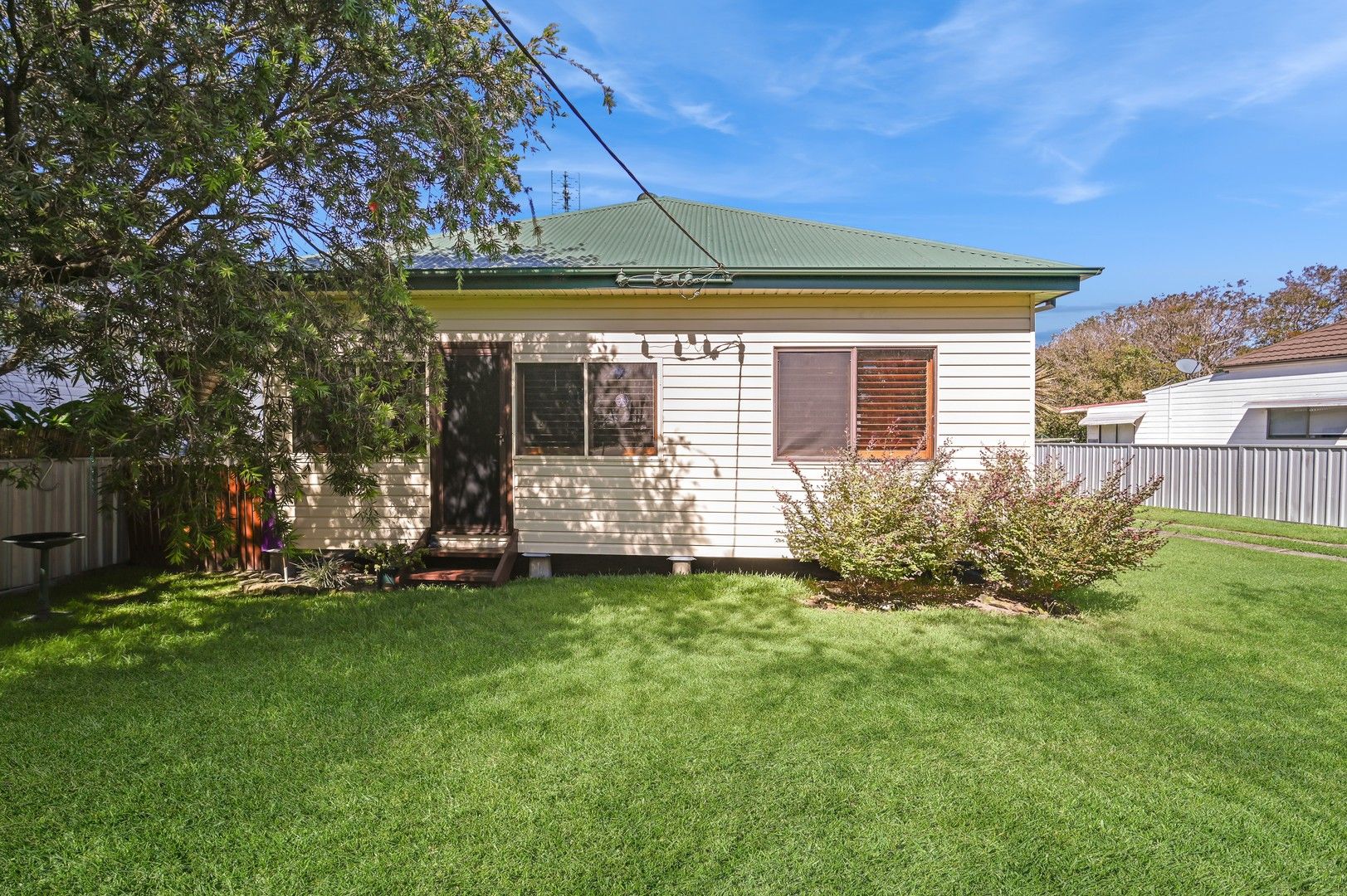 279 Old Pacific Highway, Swansea NSW 2281, Image 0