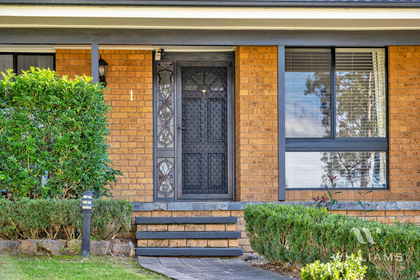 1 D'arbon Avenue, Singleton NSW 2330, Image 2