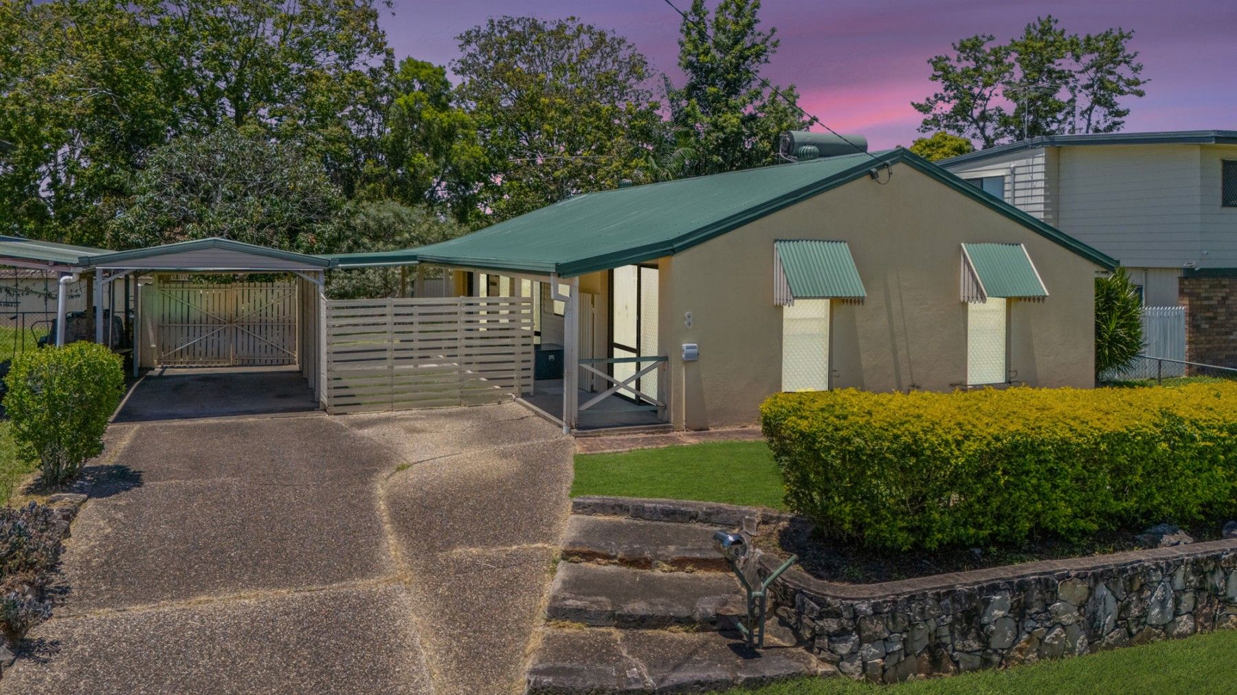 3 bedrooms House in 8 Avalon court STRATHPINE QLD, 4500