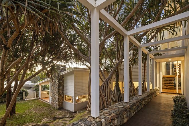 Picture of 1 Banksia Avenue, NOOSA HEADS QLD 4567