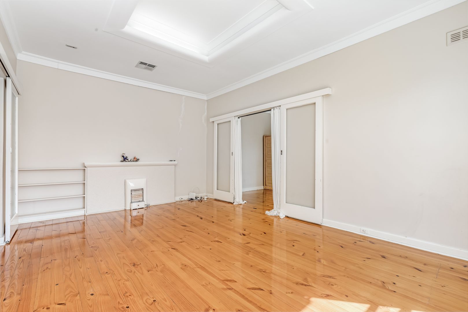 32 Tennyson Street, Kurralta Park SA 5037 House For Rent 600 Domain