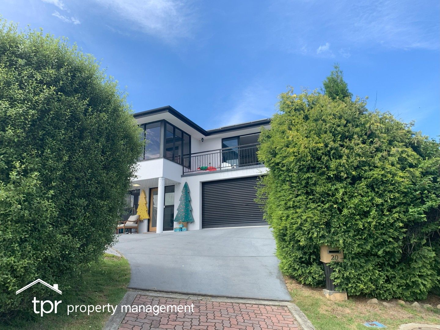 3 bedrooms House in 20 Suncoast Drive BLACKMANS BAY TAS, 7052