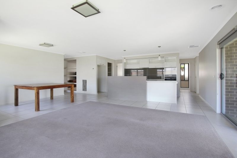 5 Coverdale Drive, Wodonga VIC 3690 House For Rent Domain