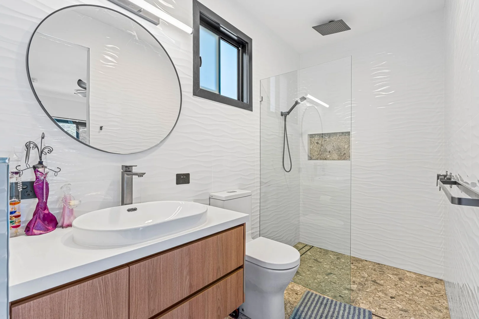 Additional image 17 of 112 Barbaralla Drive, Springwood QLD 4127