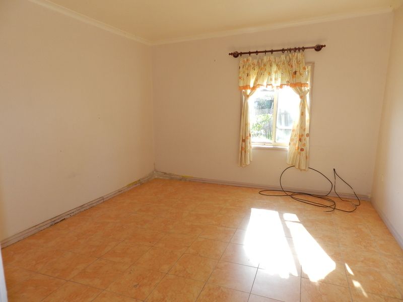1A Howe Place, Canley Heights NSW 2166, Image 2