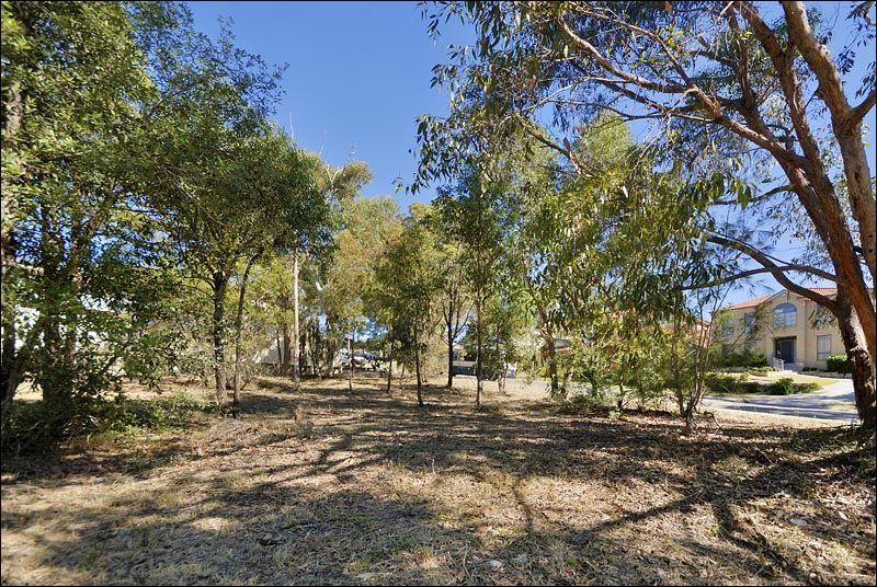 13 James Close, MENAI NSW 2234, Image 0