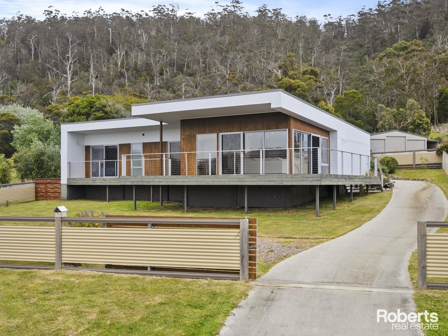 1 Sea Eagle Drive, Bicheno TAS 7215, Image 0