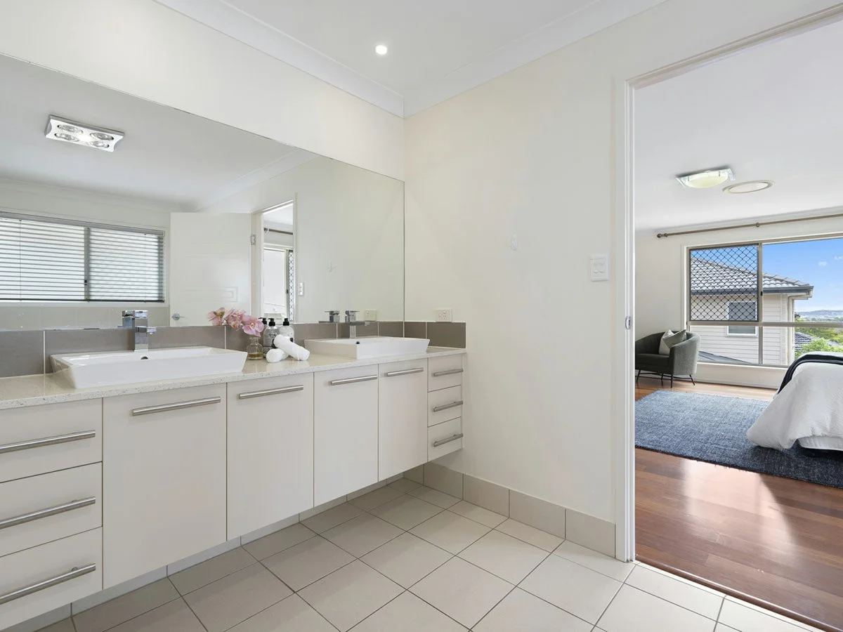 Additional image 17 of 8 Golden Place, Robertson QLD 4109