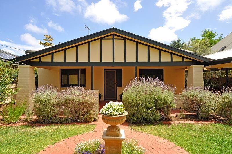 8 Seymour Avenue, Kings Par Property History & Address Research Domain