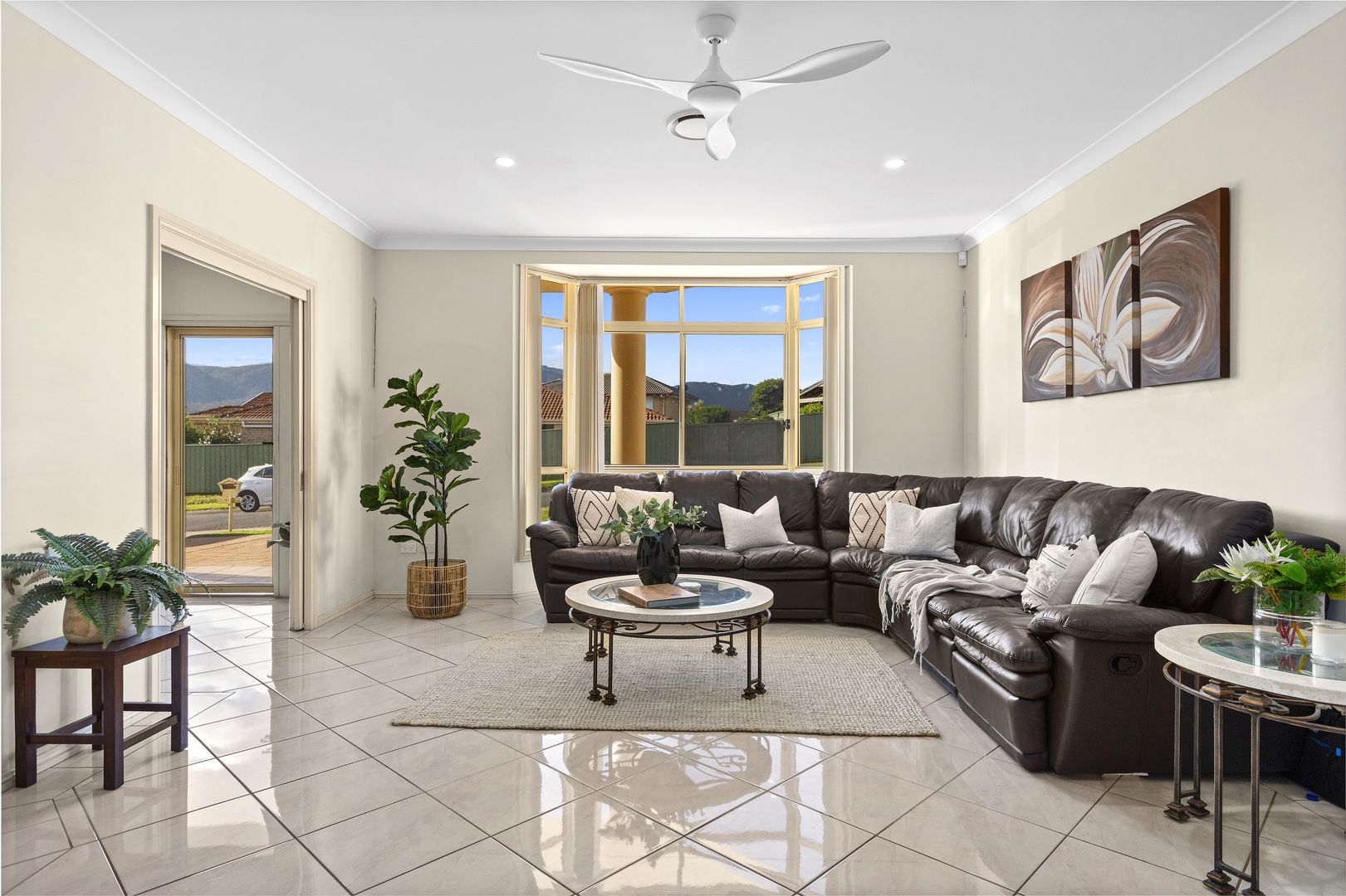 27 Kariewood Circuit, Horsley NSW 2530, Image 2