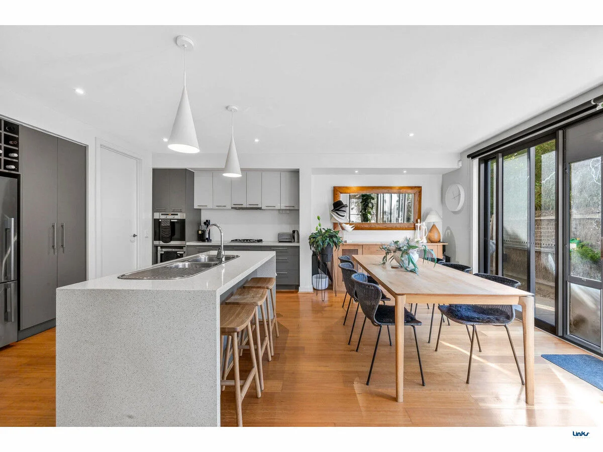 Additional image 2 of 2E Riverside Dve, Torquay VIC 3228