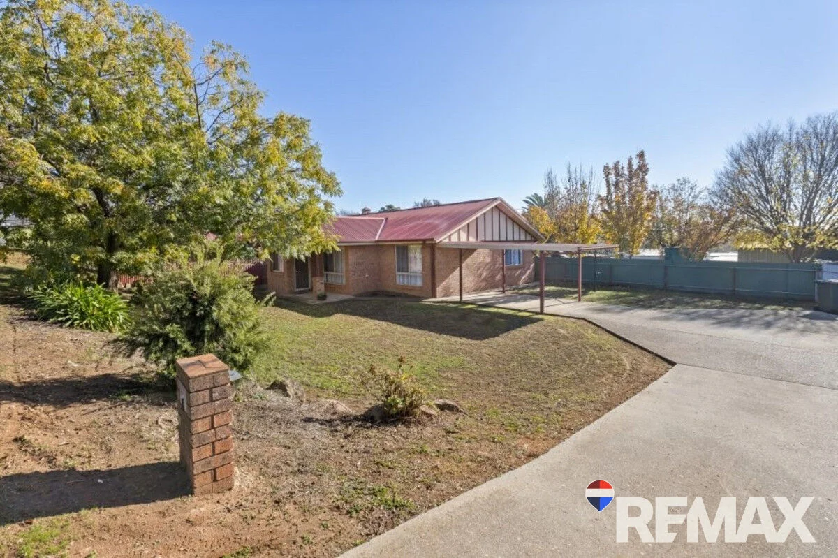 3 Gallipoli Avenue, Junee NSW 2663