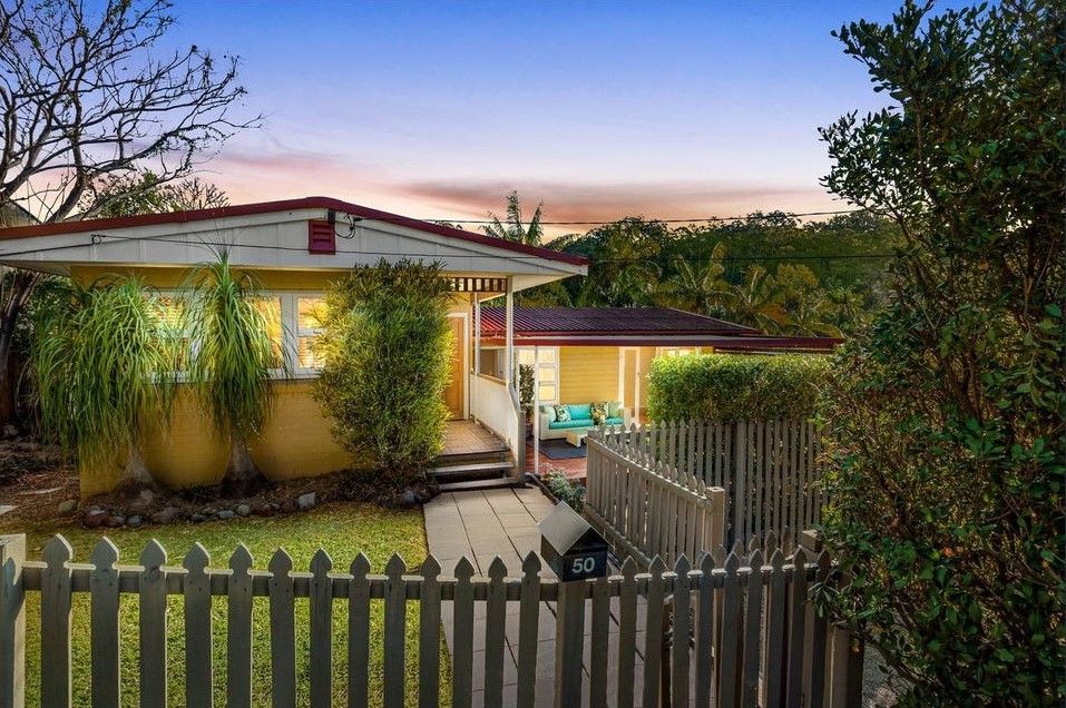 3 bedrooms House in 50 Crewe Street MOUNT GRAVATT EAST QLD, 4122