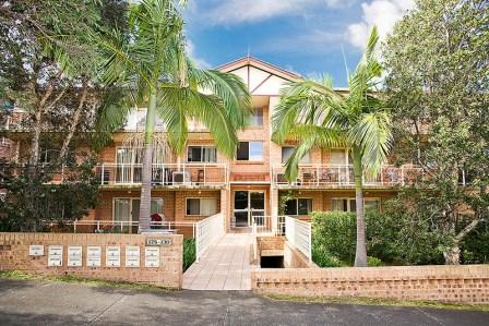 1/128-130 Harrow Road, Bexley NSW 2207