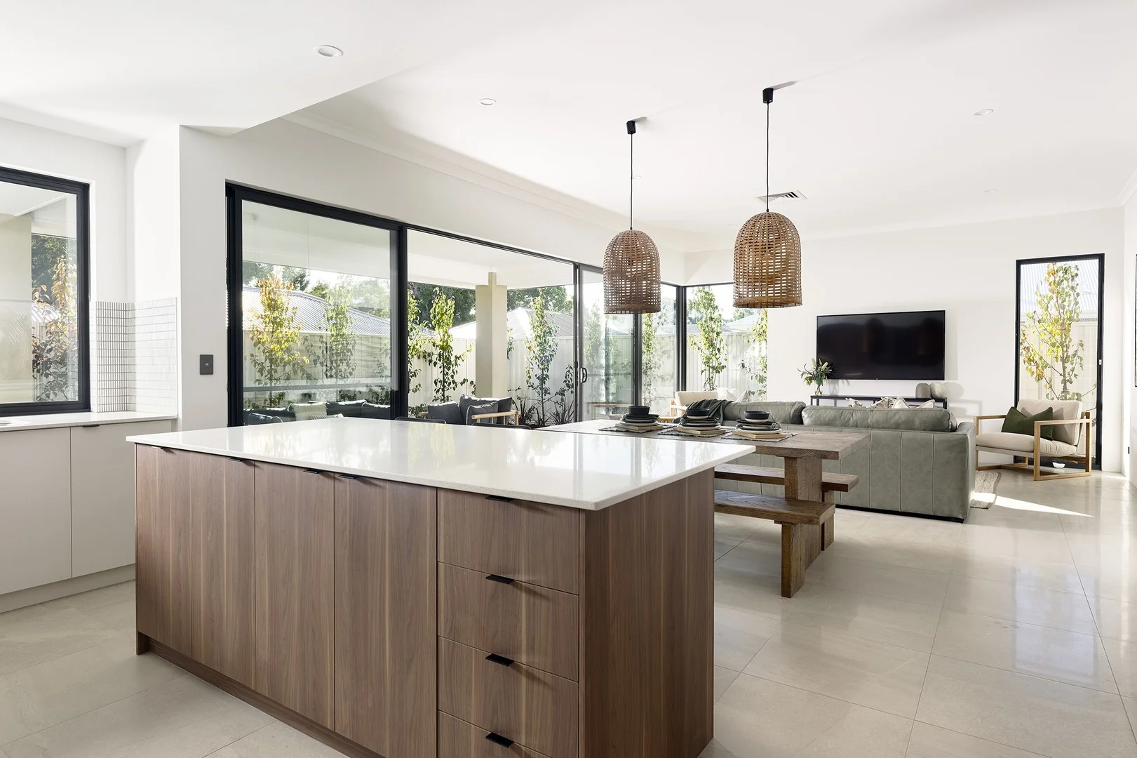 127 Saponara Drive, Wanneroo WA 6065