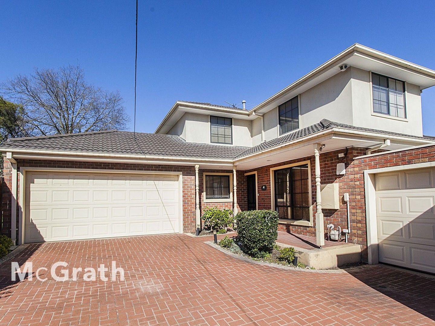 3 bedrooms Townhouse in 2/900 High Street Road GLEN WAVERLEY VIC, 3150