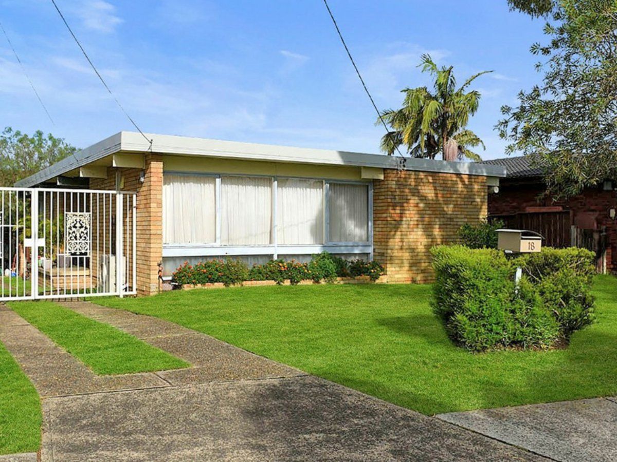 3 bedrooms House in 18 Freya Street KAREELA NSW, 2232