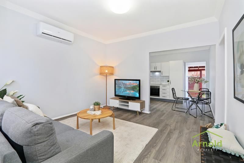 1/21A Dunkley Pde, Mount Hutton NSW 2290, Image 0