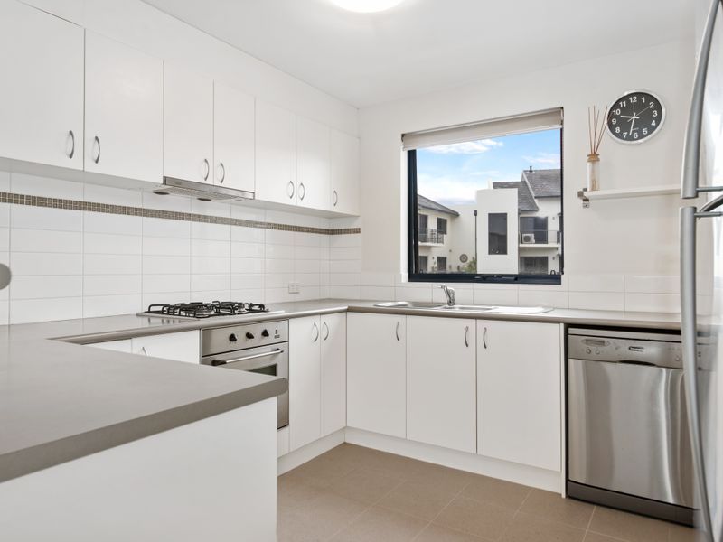 43/18 Bonnefoi Blvd (Unit 43 Dolphin Bay Apartments), Bunbury WA 6230, Image 1