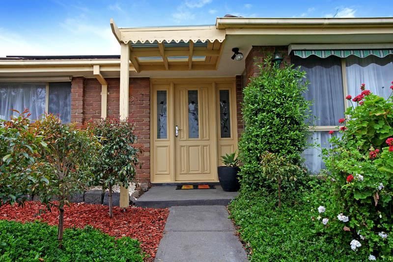 2 Alison Place, ATTWOOD VIC 3049, Image 2