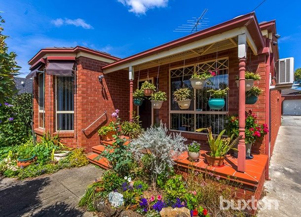 1/30 Stoddart Street, Hamlyn Heights VIC 3215