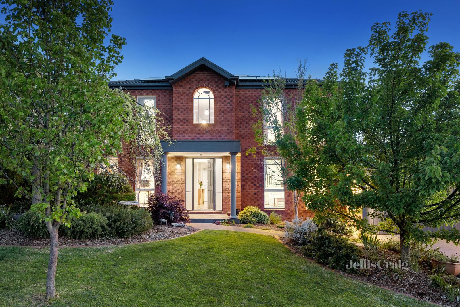 15 Heron Court, Ringwood North VIC 3134, Image 0