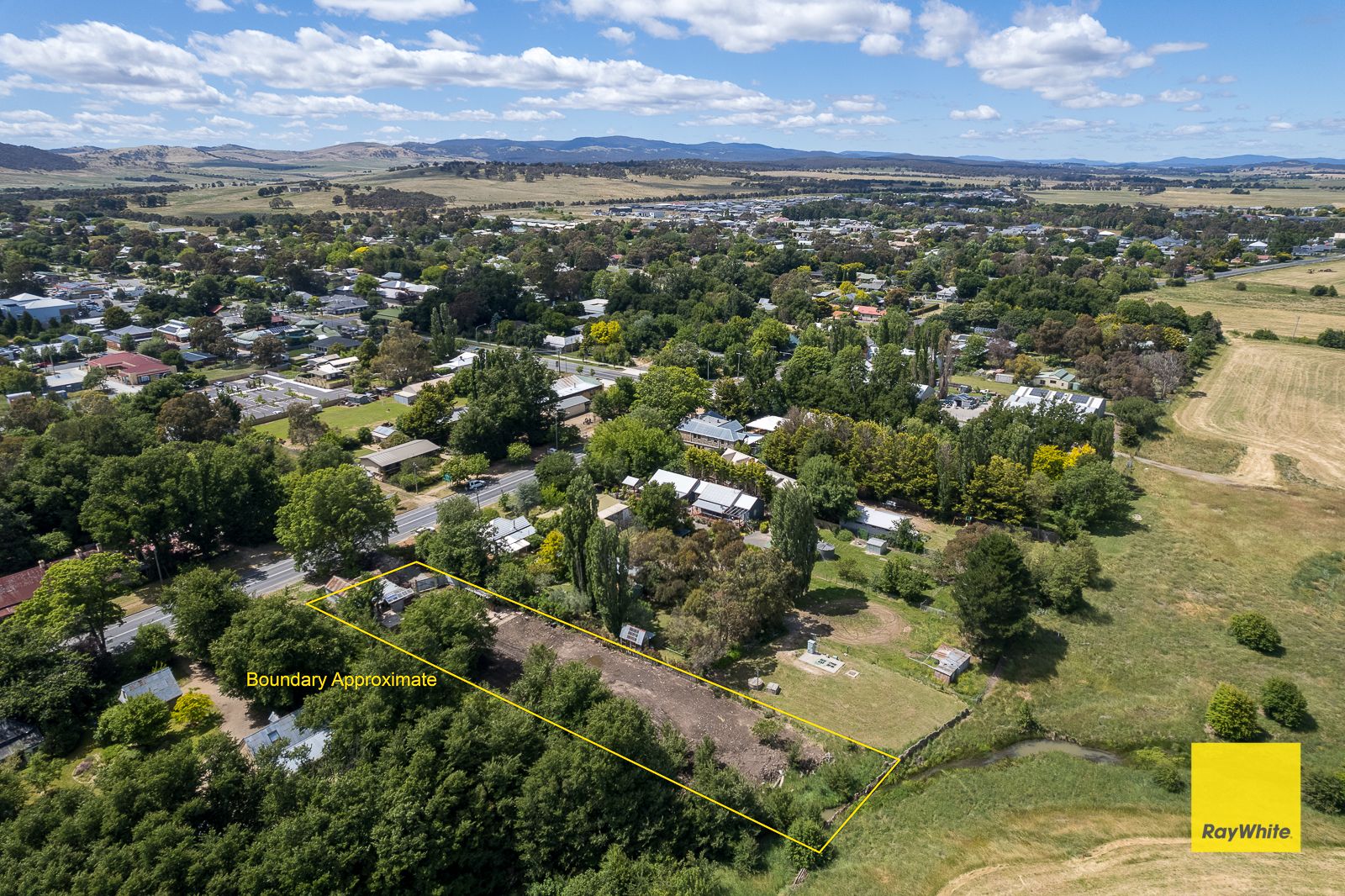 31 Molonglo Street, Bungendore NSW 2621, Image 1